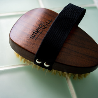 Urban Veda | Dry brush