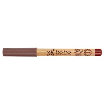 Lippotlood Brick Red | Boho green make-up