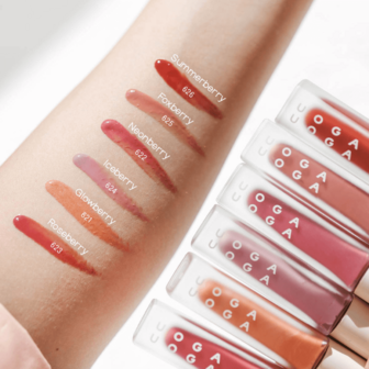 Lip gloss swatches | Uoga Uoga