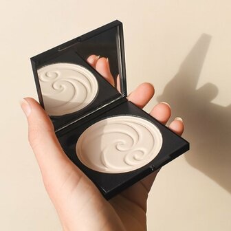 Pressed powder Fair | Living Nature