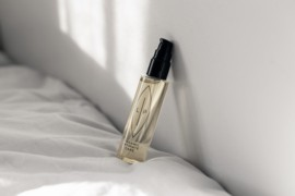 Cleansing + Moisturising Oil Coconut + Vanilla
