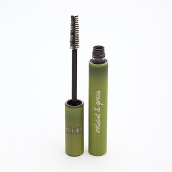 Zwarte volume mascara