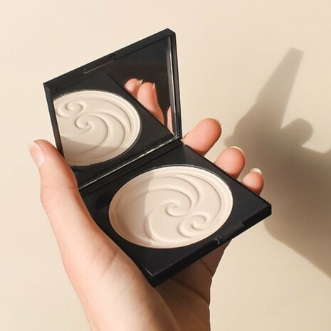 Pressed powder Fair | Living Nature